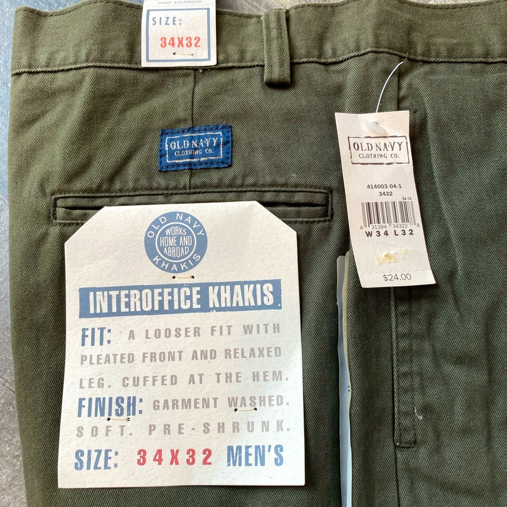 Men’s Old Navy Cotton Trousers NWT